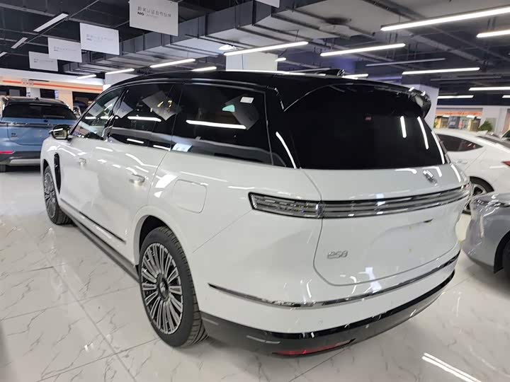 Nio ES8 2026 2026款 六座行政豪华版