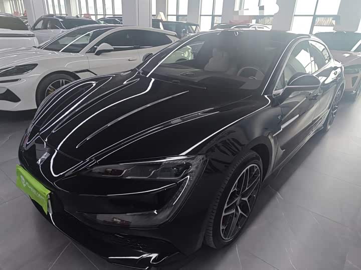 BYD Yangwang U7 2025 2025款 EV 四座旗舰版