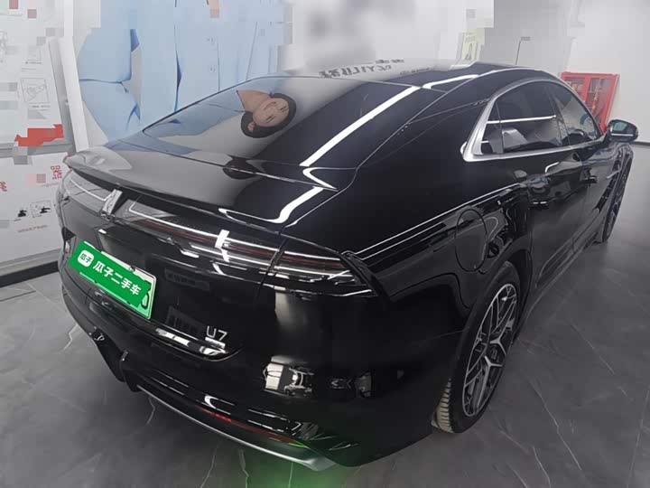 BYD Yangwang U7 2025 2025款 EV 四座旗舰版