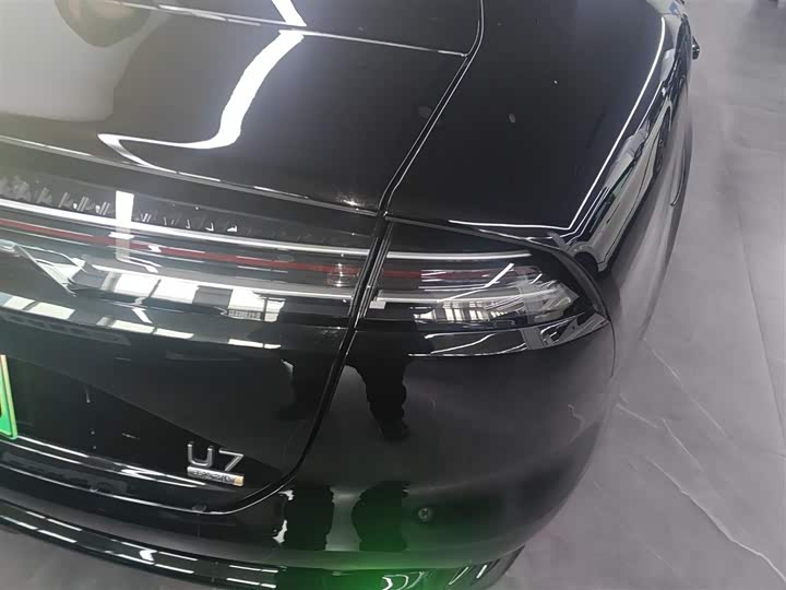 BYD Yangwang U7 2025 2025款 EV 四座旗舰版