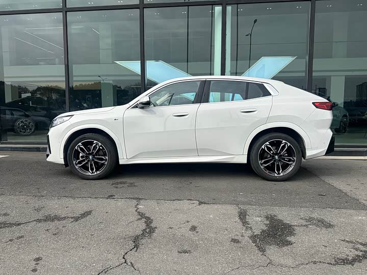 BMW X2 2024 2024款 sDrive25i M运动套装