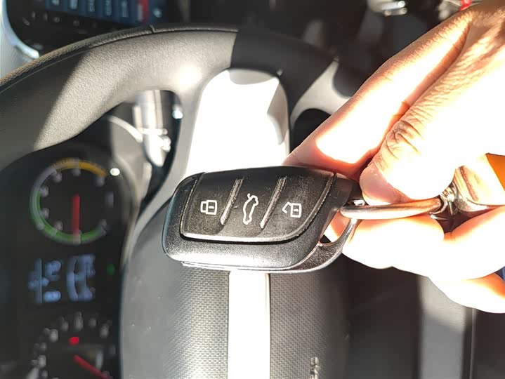 Roewe Clever 2022 2022款 311km元气啵啵版