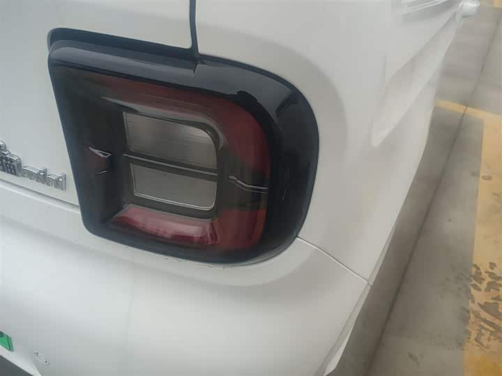 Geely Galaxy Panda Mini 2025 2025款 熊猫mini 210km 元气熊