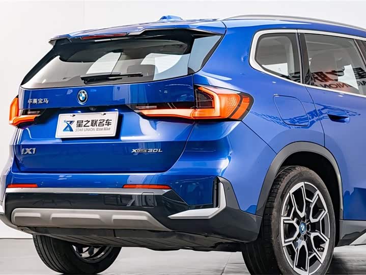 BMW iX1 2023 2023款 xDrive30L X设计套装