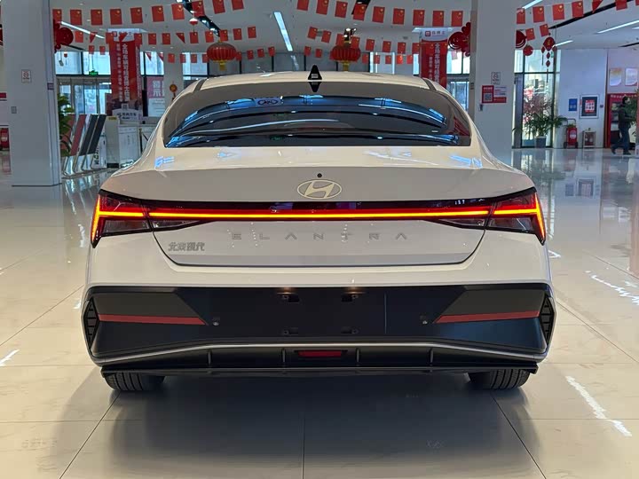 Hyundai Elantra N line 2023 2023款 1.5L CVT LUX尊贵版