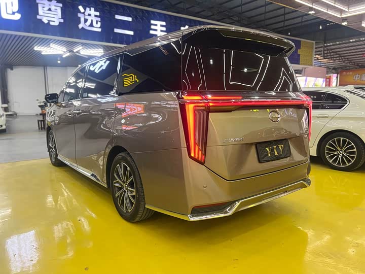 GAC Trumpchi M8 2024 2024款 大师系列 400T 至尊版