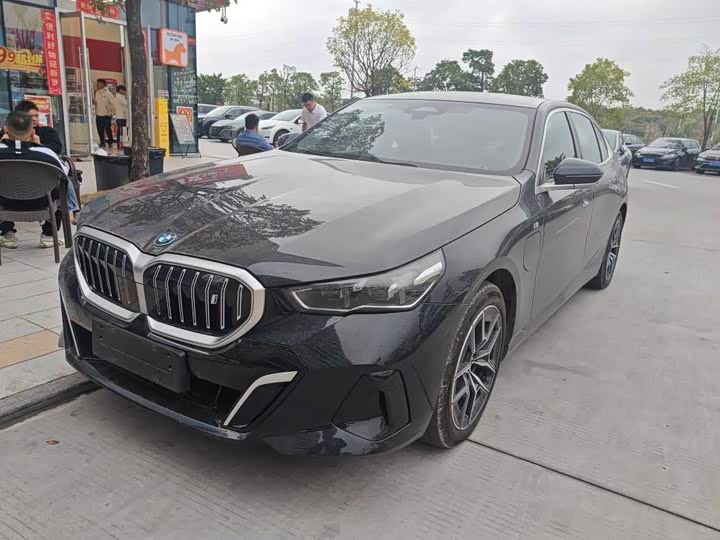 BMW i5 2025 2025款 eDrive 40L M运动套装