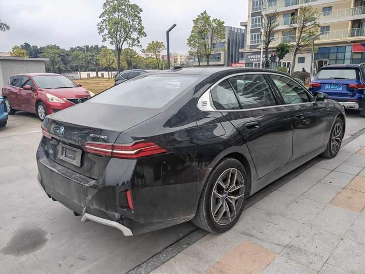BMW i5 2025 2025款 eDrive 40L M运动套装