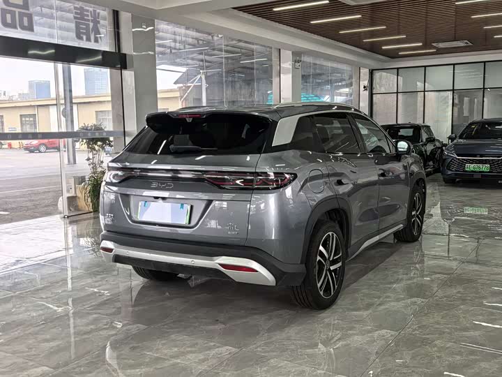 2025 BYD Song L DM-i Hybrid