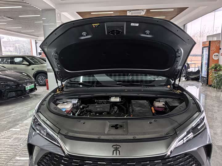 BYD Song L DM-i Hybrid 2025 2025款 智驾版 112km 超越型