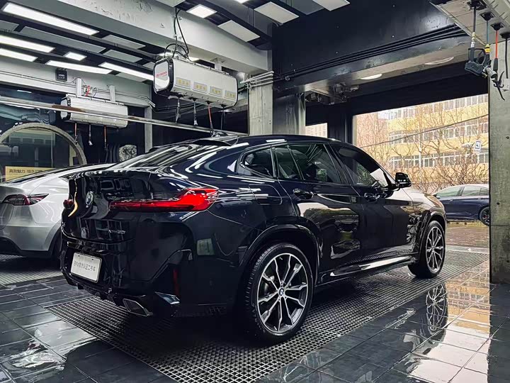 BMW X4 2022 2022款 xDrive 30i M运动套装