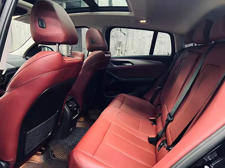 BMW X4 2022 2022款 xDrive 30i M运动套装