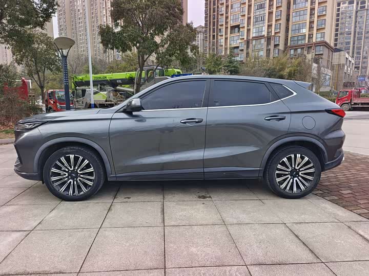 Changan Oshan X5 2022 2022款 1.5T DCT虎啸限定版