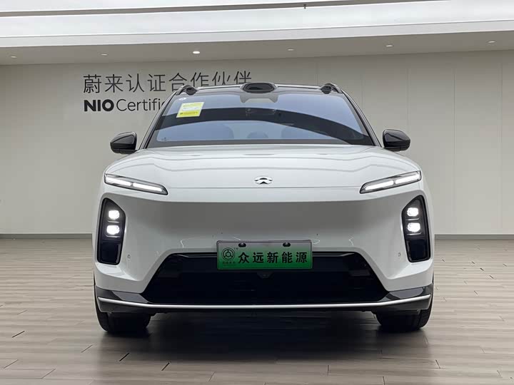 2025 Nio ES6