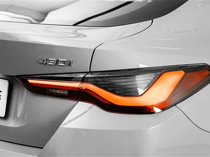 BMW 4 Series 2024 2024款 430i Gran Coupe M运动曜夜套装