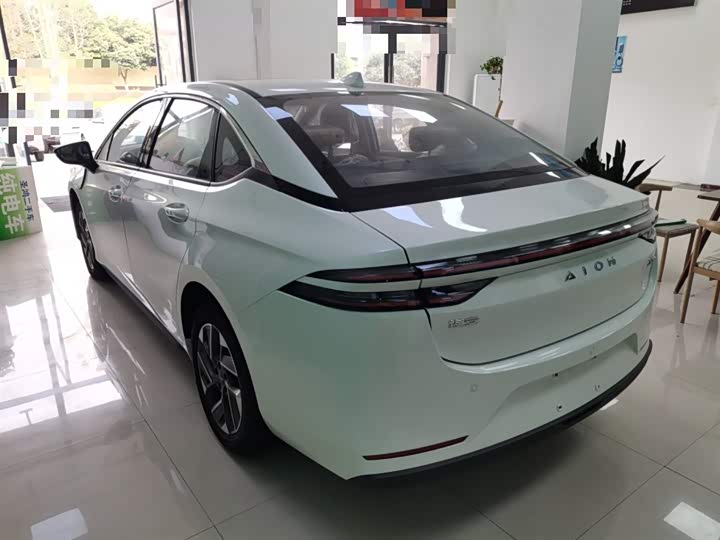 2026 GAC Aion S Plus