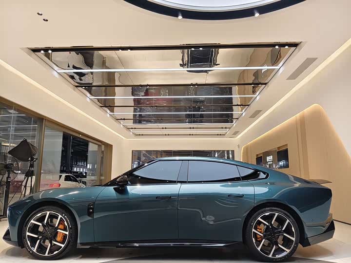 XPeng P7 2025 2025款 750 四驱高性能 Ultra