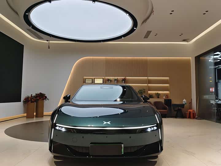 XPeng P7 2025 2025款 750 四驱高性能 Ultra