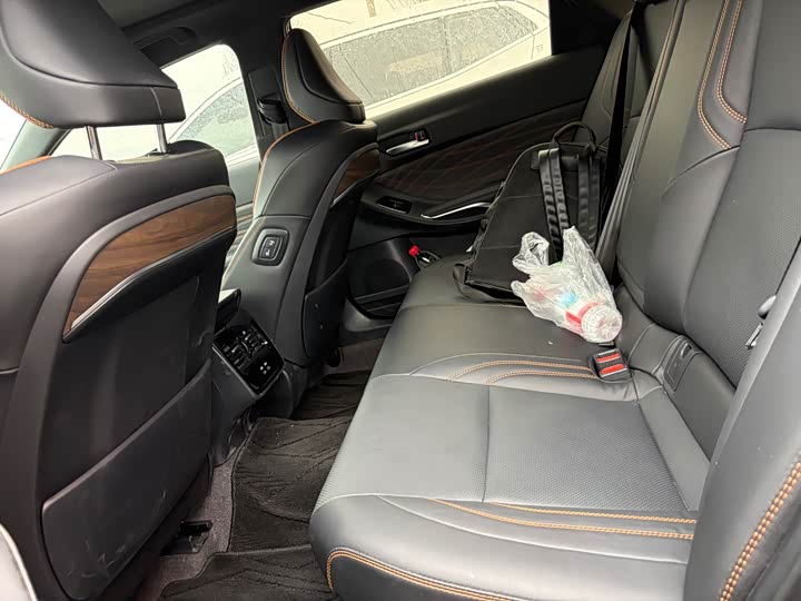 Toyota Avalon 2024 2024款 双擎 2.0L 豪华版