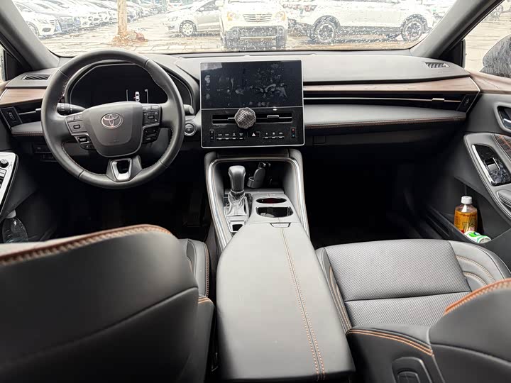 Toyota Avalon 2024 2024款 双擎 2.0L 豪华版