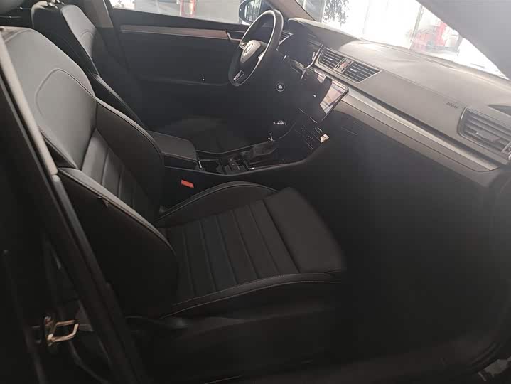 Skoda Superb 2024 2024款 TSI280 DSG尊享版