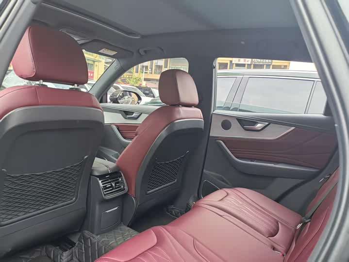 Hongqi HS5 2025 2025款 2.0T 两驱玄影版