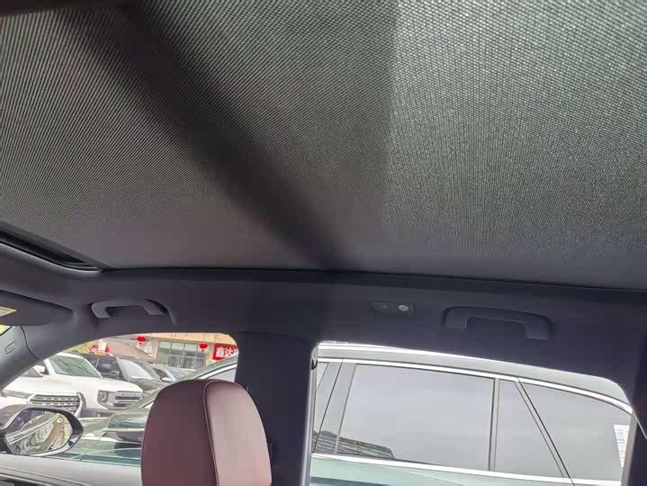 Hongqi HS5 2025 2025款 2.0T 两驱玄影版