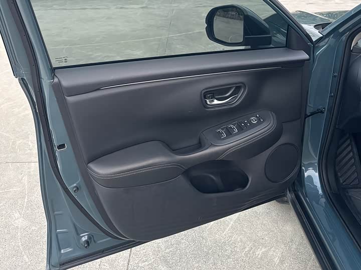 Honda ZR-V 2022 2022款 1.5T CVT豪华版