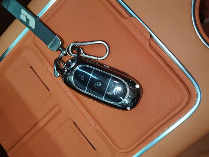 LiXiang L9 2025 2025款 Ultra 智能焕新版