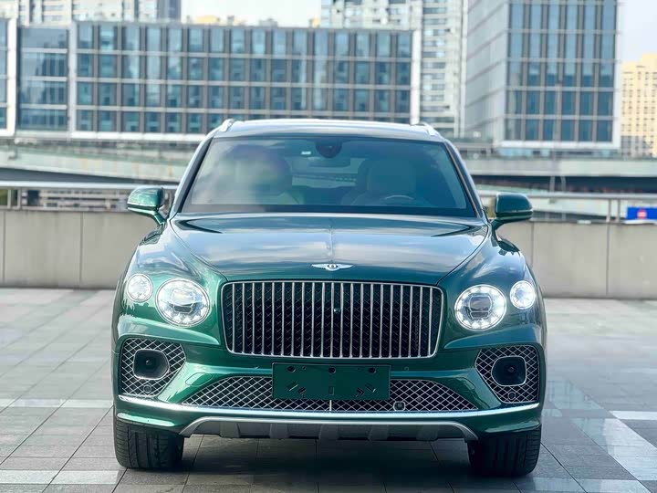 Bentley Bentayga 2024 2024款 4.0T V8 长轴距雅度版