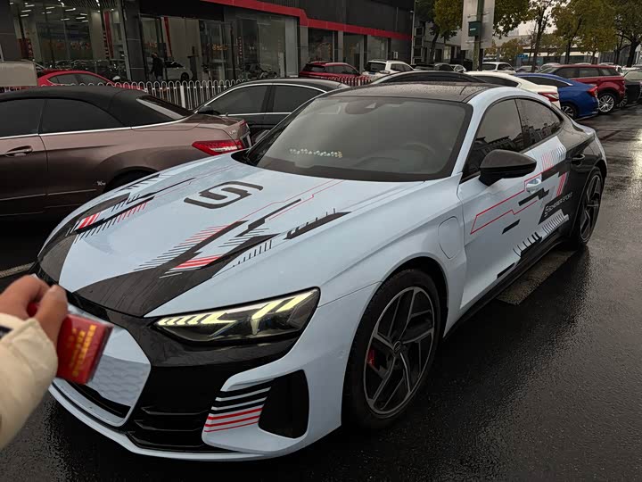 2023 Audi RS e-tron GT