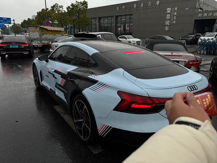 2023 Audi RS e-tron GT