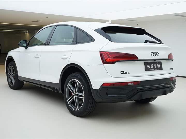 Audi Q5L Sportback 2022 2022款 改款 40 TFSI 时尚型