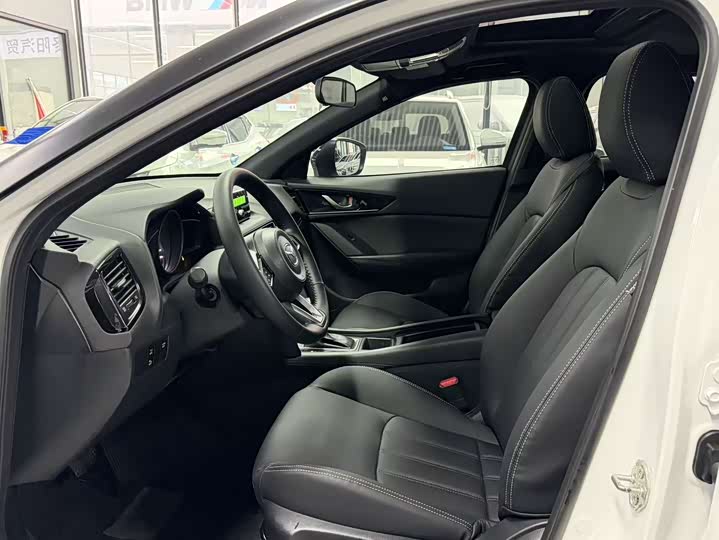 Mazda CX-4 2021 2021款 2.0L 自动两驱蓝天活力版