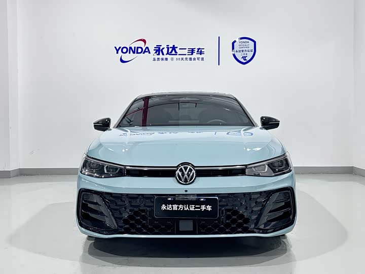 Volkswagen Passat 2025 2025款 Pro 380TSI 星空龙尊版