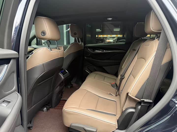 Buick Enclave 2022 2022款 652T 四驱尊享旗舰型 7座