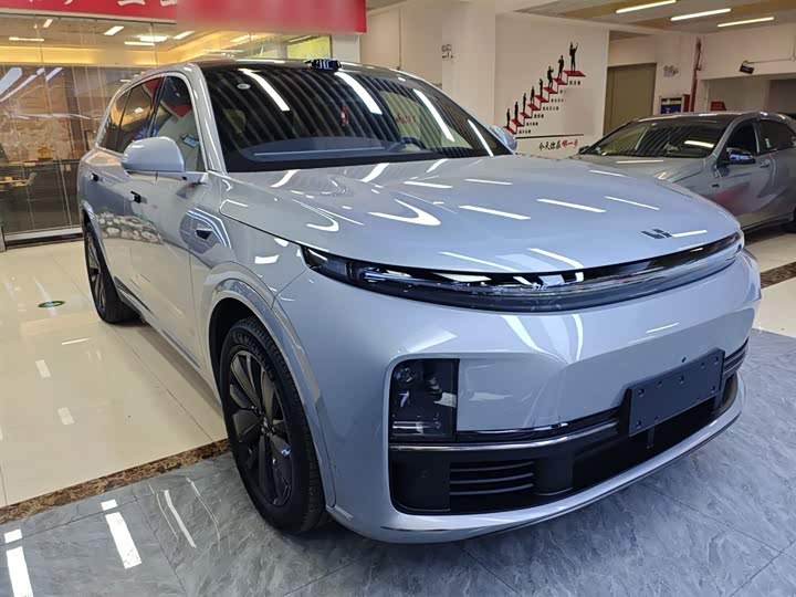 LiXiang L7 2025 2025款 Pro 智能焕新版