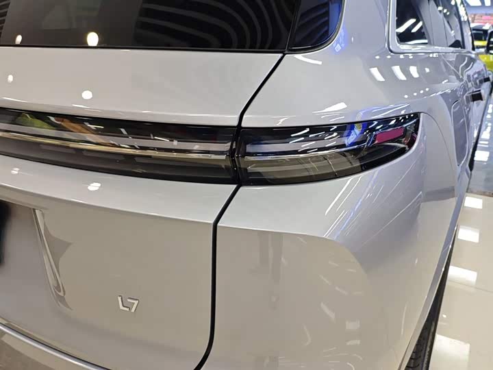 LiXiang L7 2025 2025款 Pro 智能焕新版