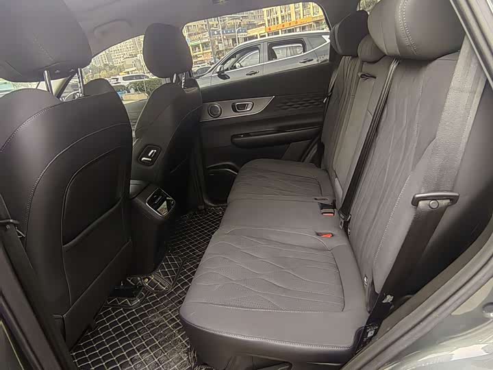 Chery Tiggo 8 2025 2025款 290TGDI 自动畅行版 5座