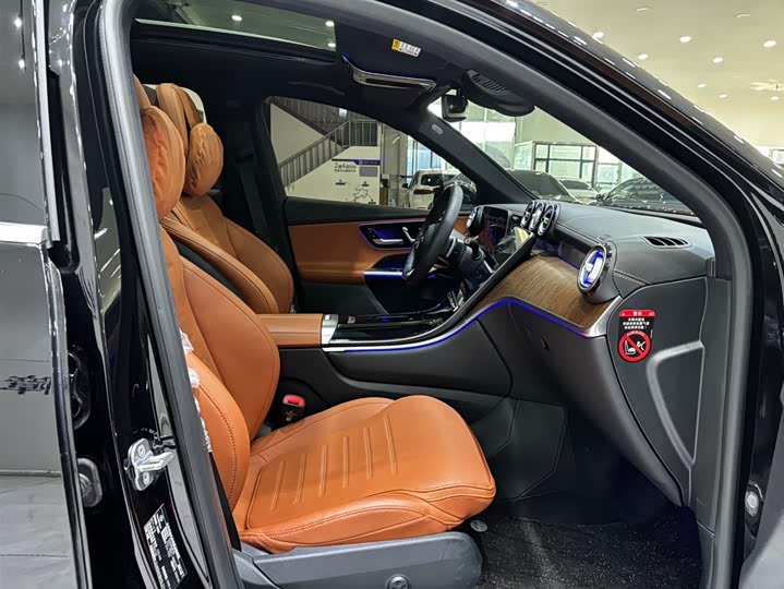 Mercedes-Benz GLC-Class 2025 2025款 GLC 300 L 4MATIC 动感型 5座