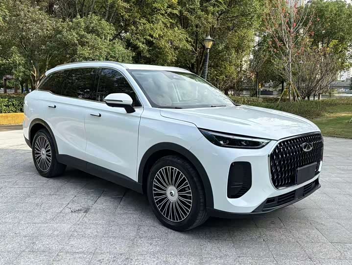 Chery Tiggo 8L 2024 2024款 2.0T 两驱豪华版 5座