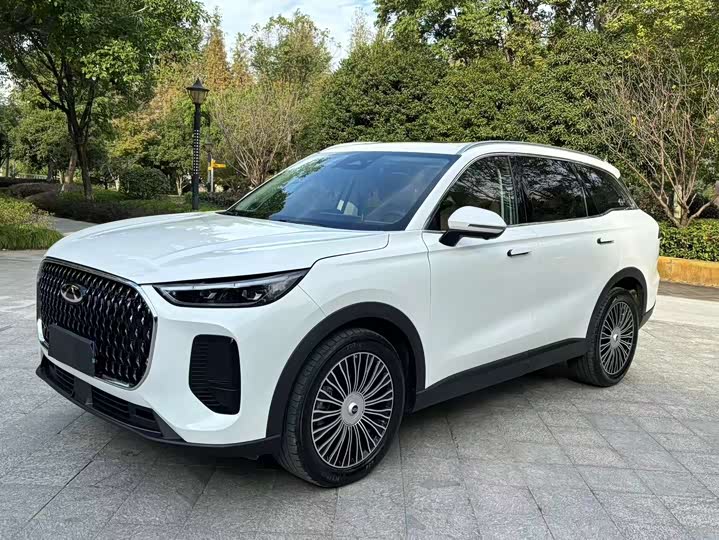 Chery Tiggo 8L 2024 2024款 2.0T 两驱豪华版 5座