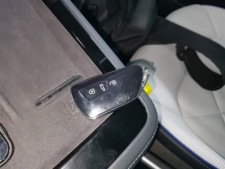 Volkswagen Talagon 2026 2026款 450TSI 四驱旗舰 6座