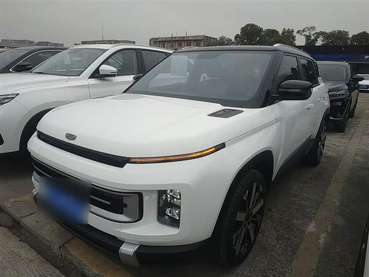 Geely Icon 2023 2023款 1.5TD 巧克力醇巧版