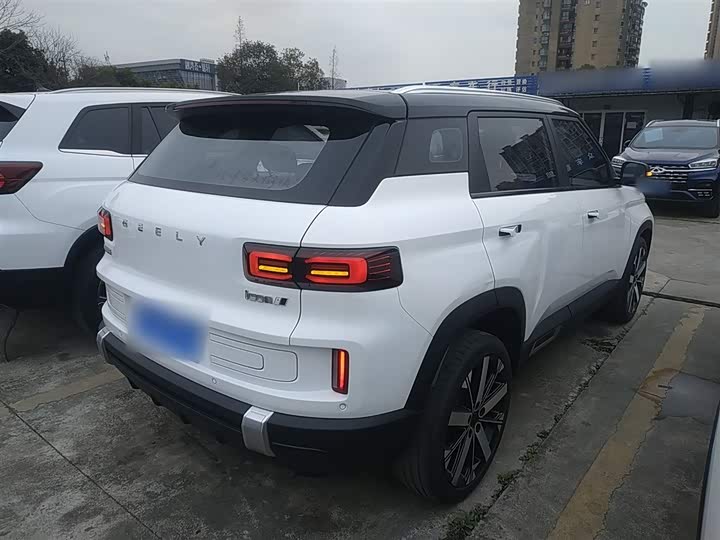 Geely Icon 2023 2023款 1.5TD 巧克力醇巧版