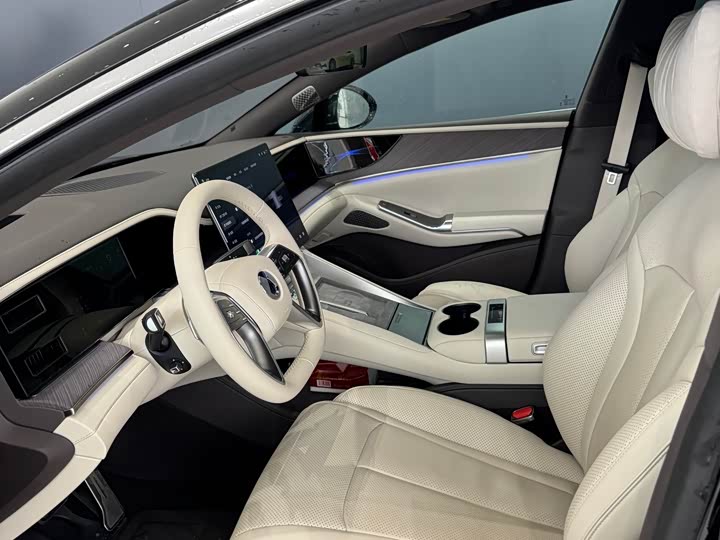 Denza Z9 2024 2024款 1100km 四驱Max版