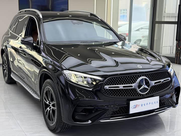 Mercedes-Benz GLC-Class 2025 2025款 GLC 260 L 4MATIC 豪华型