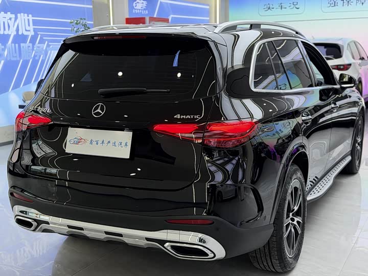 Mercedes-Benz GLC-Class 2025 2025款 GLC 260 L 4MATIC 豪华型