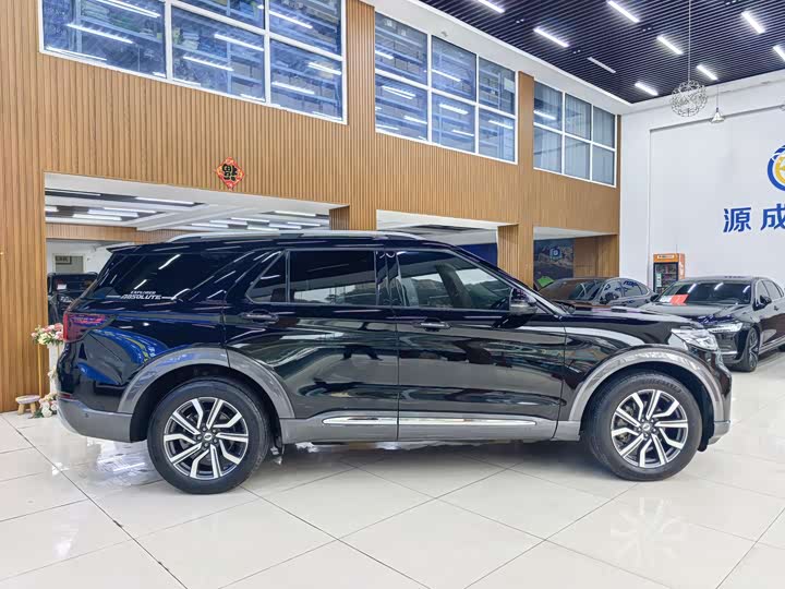 Ford Explorer 2023 2023款 EcoBoost 285 四驱钛金版 7座