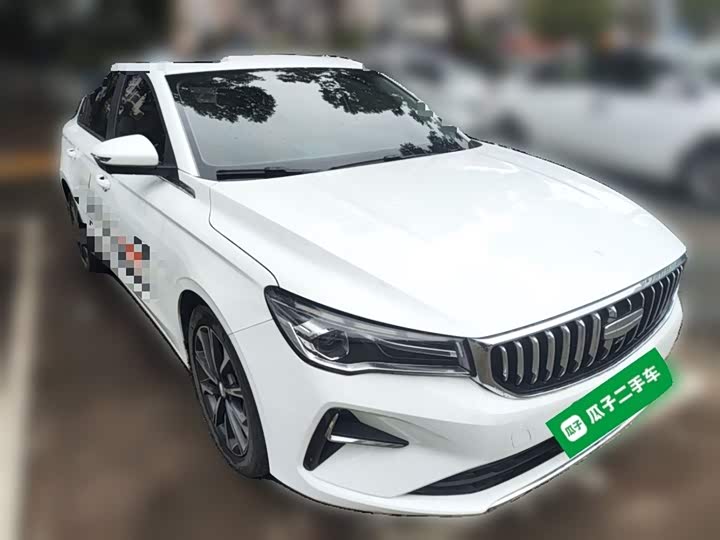 Geely Emgrand 2025 2025款 第4代 1.5L CVT旗舰型